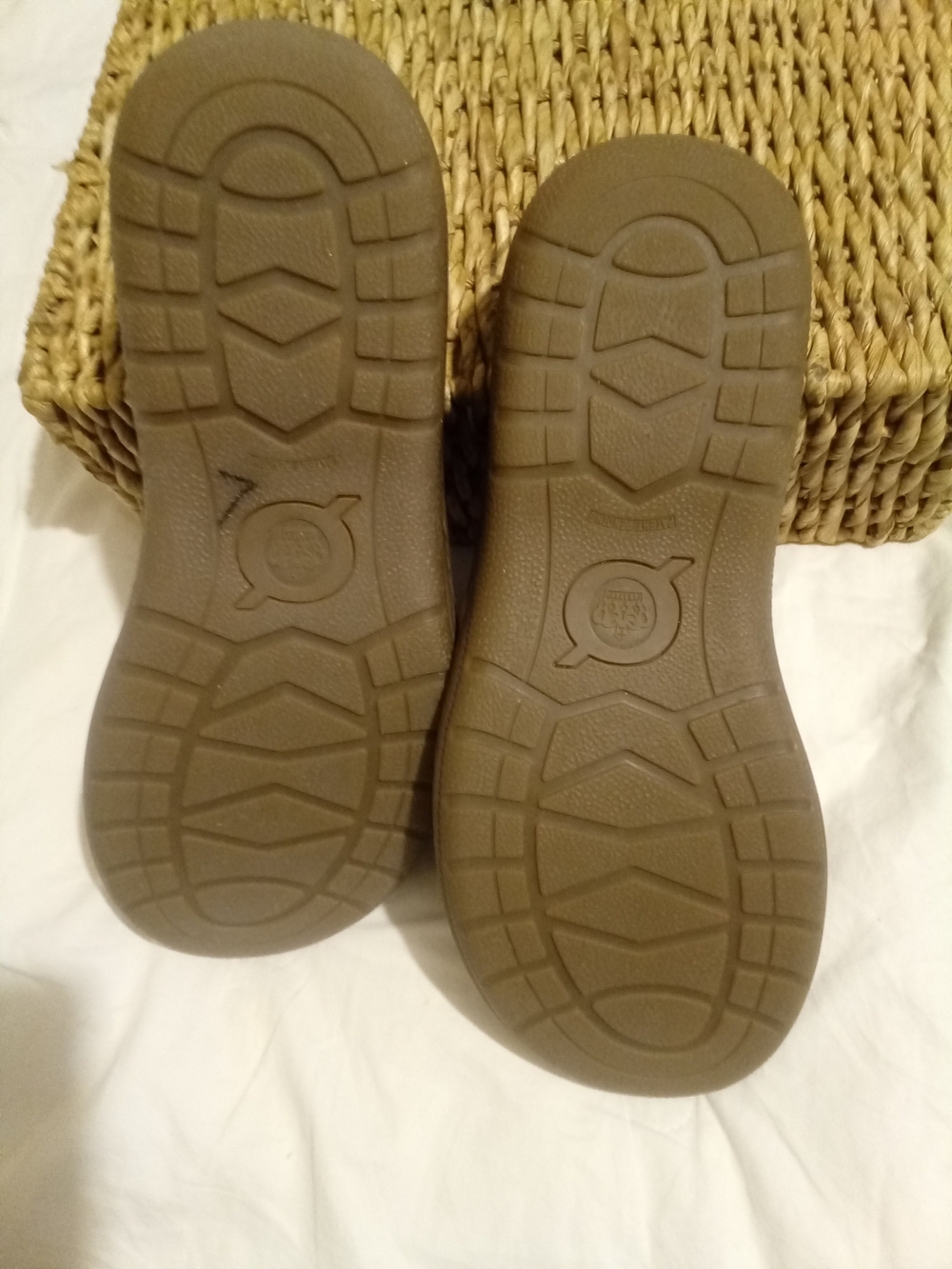 Born Men's Open-Toe Leather Slide Sandals in Brown Sz 10M - Picture 9 of 9